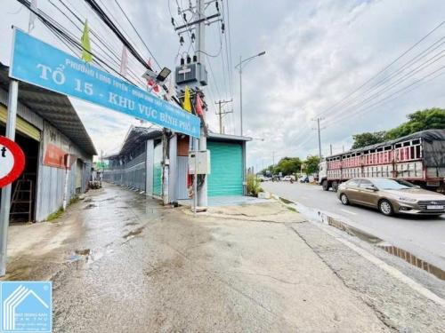 BÁN NHÀ 1TRỆT 1LỮNG, mới đẹp, mua vào ở ngay (TRỤC CHÍNH Hẻm TỔ 15)