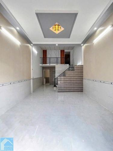 BÁN NHÀ 1TRỆT 1LỮNG, mới đẹp, mua vào ở ngay. TRỤC CHÍNH đoạn ngoài (KDC Sơn Thuỷ)