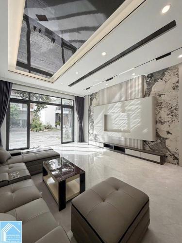 ​Bán nhà 2 lầu đường D6 KDC Hồng Loan nhà xây mới 100% , giá tốt nhất khu .