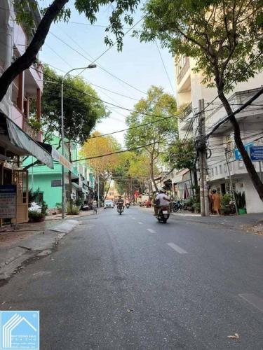 Bán Nhà 2 Lầu Mặt Tiền Đường Bùi Thị Xuân, Ninh Kiều, Cần Thơ DT4,15x19m