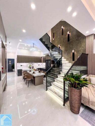 BÁN NHÀ 2 LẦU XÂY MỚI TUYỆT ĐẸP PHONG CÁCH HIỆN ĐẠI - KHU HỒNG LOAN. ĐƯỜNG D14.