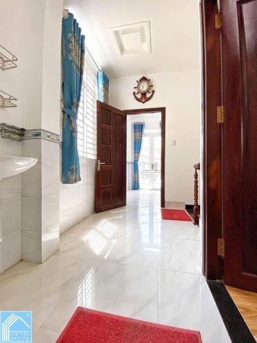 Bán nhà 2lầu - GÓC 2MT HẺM 115 Đường CMT8 (Có hỗ trợ vay Bank khoảng 2tỷ)