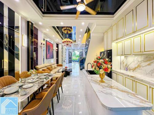BÁN NHÀ 2Lầu - TRỤC CHÍNH (D1 HỒNG LOAN)✔️Mặt Tiền KDoanh, VPCTy, hoặc ở Sang trọng