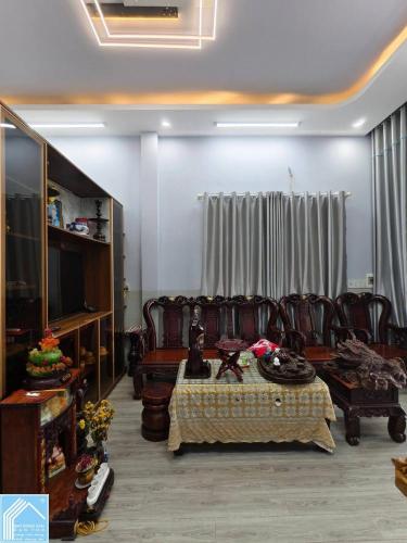 BÁN NHÀ BIỆT THỰ 9x20 KDC Long Thịnh 