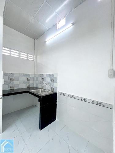 Bán Nhà cấp 4 cách Chợ Cái Răng 300m - Cách đường Nhật Tảo 1 căn Nhà, Cách Võ Tánh 30m