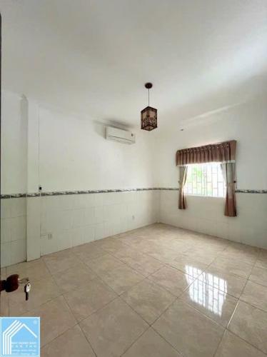 Bán Nhà Cấp 4 đường Cặp Sông Cái Răng Bé - cách Quốc lộ 1A 2,4Km, P.Cái Răng, Cần Thơ