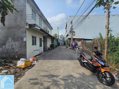 Bán nhà cấp 4, gần khu Đại Ngân, diện tích đẹp. Hẻm liền kề khu Đại Ngân