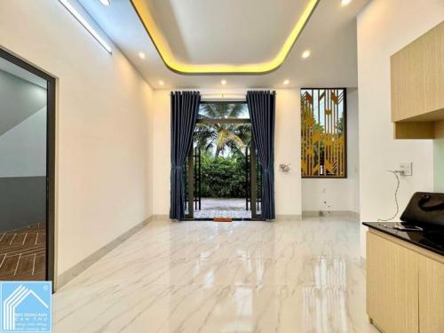  BÁN NHÀ CẤP 4 HIỆN ĐẠI – GÓC 2 MẶT TIỀN CỰC THOÁNG – P. LONG TUYỀN, Q. BÌNH THỦY – TP. CẦN THƠ 