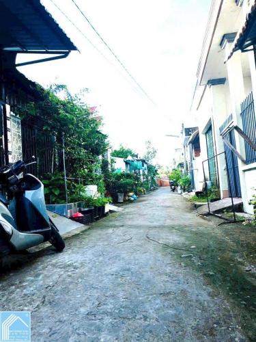 BÁN NHÀ Cấp 4 Khu Dân Cư Thành Giao. Gần Chợ Miễu Ông, UBND Phường
