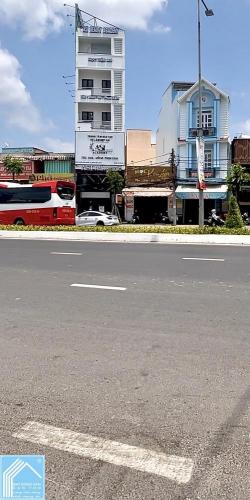 Bán Nhà Cấp 4 Mặt tiền đường Trần Văn Hoài - Cách Vincom Xuân Khánh 250m - Cách Vinmec 300