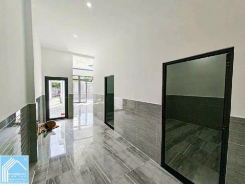 BÁN NHÀ ĐẸP, DIỆN TÍCH RỘNG, LỘ ÔTÔ✔Cách MT Nguyễn Thông chỉ 100m