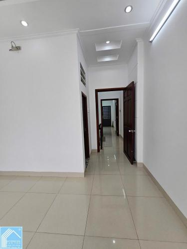 Bán nhà đường b5 kdc hưng phú 1 gần đường lý thái tổ rẻ nhất giá 4,099 tỷ