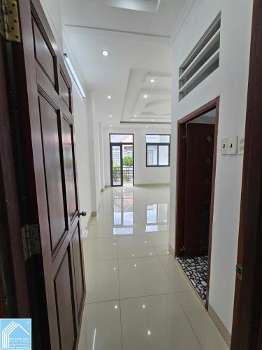 Bán nhà đường b5 kdc hưng phú 1 gần đường lý thái tổ rẻ nhất giá 4,099 tỷ