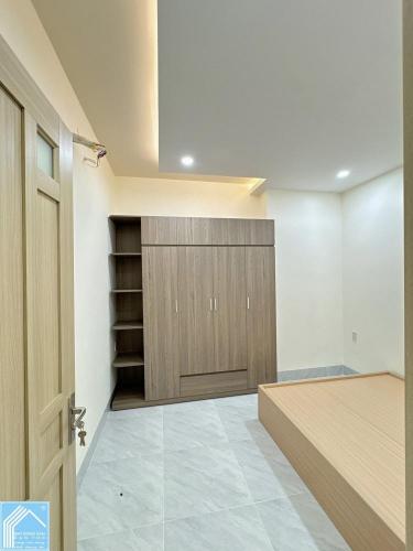 BÁN NHÀ GẦN CHỢ BÀ BỘ 4 PHÒNG GẦN DHYD) (ĐƯỜNG NGUYỄN VĂN LINH, SIÊU THỊ EON LỚN NHẤT - TP CẦN THƠ)