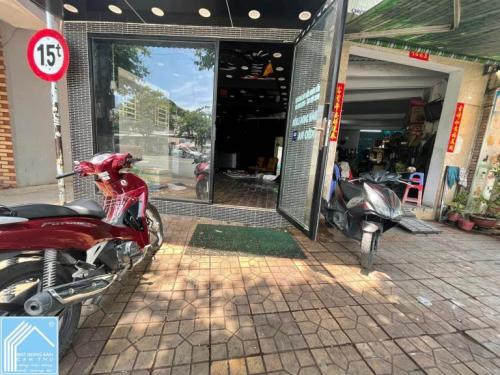 Bán nhà Góc 2 mặt tiền Số 79B đường LÝ TỰ TRỌNG, phường An Phú, quận Ninh Kiều, Thành Phố Cần Thơ Bán nhà Góc 2 mặt tiền Số 79B đường LÝ TỰ TRỌNG, phường An Phú, quận Ninh Kiều, Thành Phố Cần Thơ