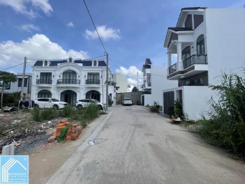 BÁN NHÀ KHU ĐẠI NGÂN - NGUYỄN VĂN CỪ