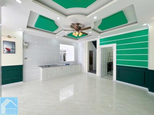 BÁN NHÀ LẦU - GÓC 2MT Hẻm - MỚI TUYỆT ĐẸP. Hẻm 233 NVCừ (gần Cao Đẳng Y Tế CT)
