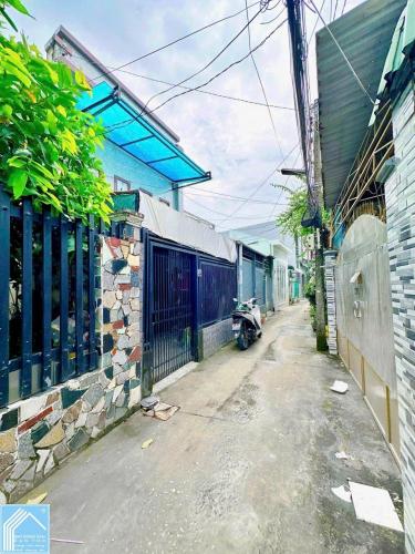 Bán nhà lầu lửng, Hẻm sạch sẽ, gần Siêu thị (Hẻm 28 Mậu Thân, gần siêu thị Lotte)