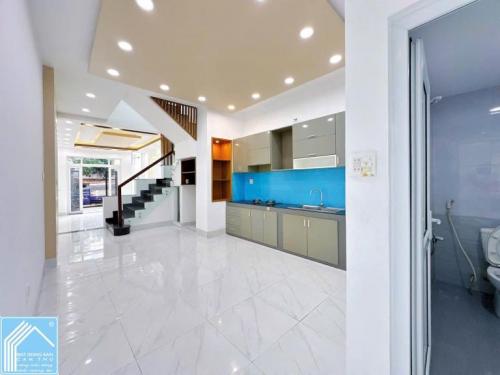 BÁN NHÀ LẦU MỚI ĐẸP - Mặt Tiền - Ở & KDoanh✔KDC ĐH Y Dược  CẦN THƠ