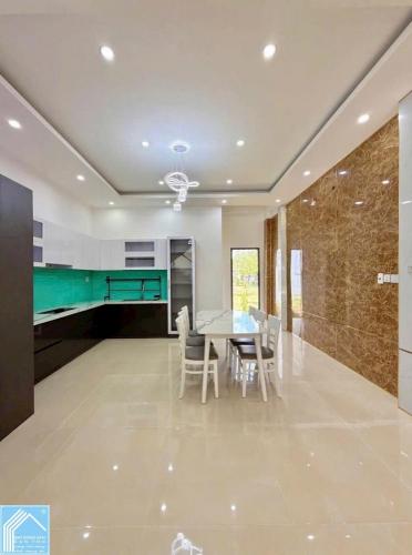 BÁN Nhà LẦU mới, kiên cố, Mặt Tiền (khu VHTĐ)✔️Sổ Hồng hoàn chỉnh