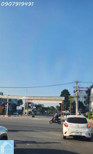 Bán Nhà Mặt Phố Đường Số 10 Cái Răng, Cần Thơ: Vị Trí Vàng KDC Nông Thổ Sản, DT 84m2, 3 Tầng, 3PN,