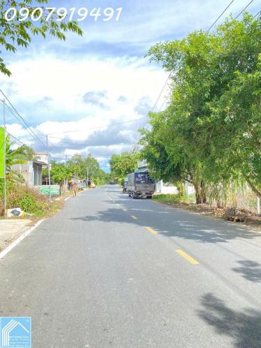 BÁN NHÀ MẶT PHỐ NGUYỄN VĂN QUY, CÁI RĂNG, CẦN THƠ: DIỆN TÍCH 270M2, GIÁ HỜI CHỈ 3.4 TỶ, SỔ HỒNG