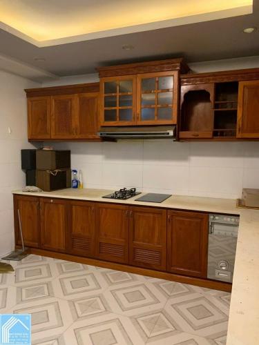 BÁN NHÀ MẶT TIỀN 1 TRỆT 4 LẦU 64m2 LÝ HỒNG THANH TTTM CÁI KHẾ   GIÁ 10 TỶ 500 TRIỆU