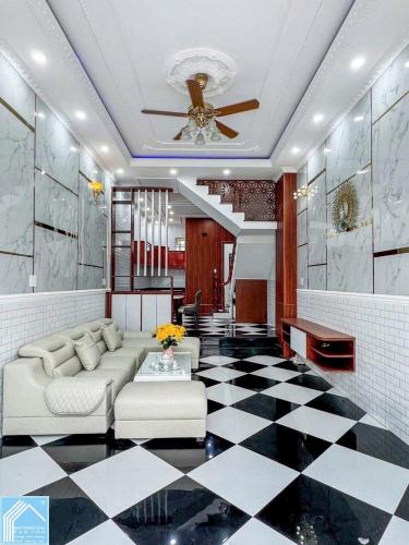 Bán nhà MẶT TIỀN, 1T3L đúc, sổ hoàn công (Gần cầu Gạch Ngỗng - Mậu Thân)