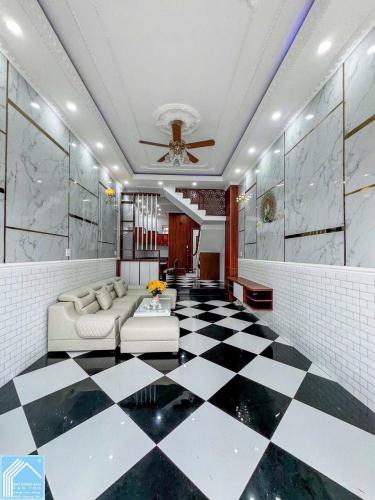 Bán nhà MẶT TIỀN, 1T3L đúc, sổ hoàn công. Gần cầu Gạch Ngỗng (Mậu Thân)