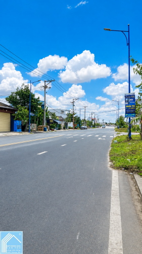 Bán nhà mặt tiền đường hoàng quốc việt - đối diện khu tđc ninh kiều