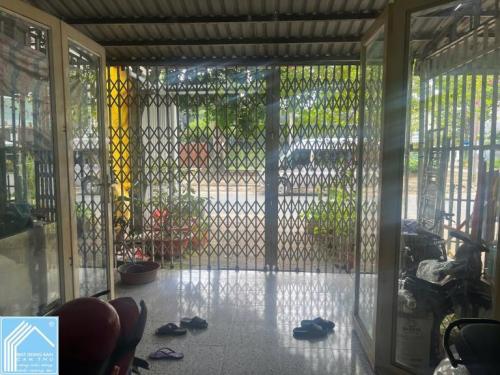 Bán nhà mặt tiền đường Lâm Văn Phận, KDC 586, Hưng Phú, Cần Thơ – Nhà đẹp, 1 trệt 1 lầu, sổ hồng
