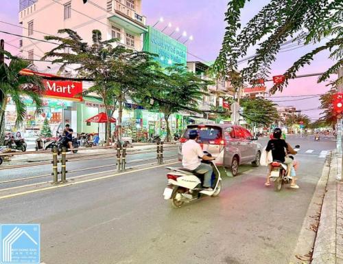 Bán Nhà Mặt tiền đường Trần Quang Diệu - Ngay Ngã 3 Đồng Văn Cống