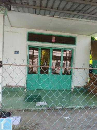 Bán nhà mặt tiền hẻm 4m DT 116m2 có 2 PN 1pk 1pvs và 1 phòng để xe