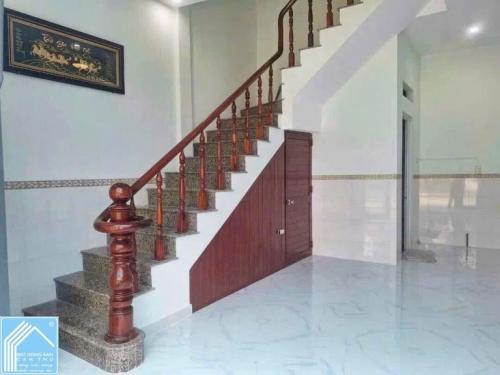 Bán nhà MẶT TIỀN lộ nhựa, thích hợp gia đình✔Vừa ở, vừa KDoanh, buôn bán tại nhà