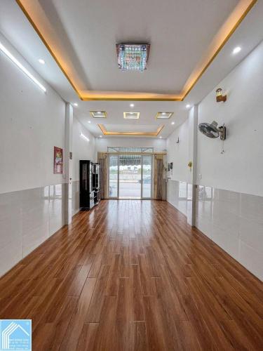 Bán nhà mặt tiền Tầm Vu gần VinCom Xuân Khánh 1trệt 1lầu thuận tiện mua bán kinh doanh.