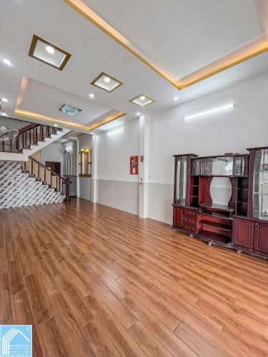 Bán nhà mặt tiền Tầm Vu gần VinCom Xuân Khánh 1trệt 1lầu thuận tiện mua bán kinh doanh.