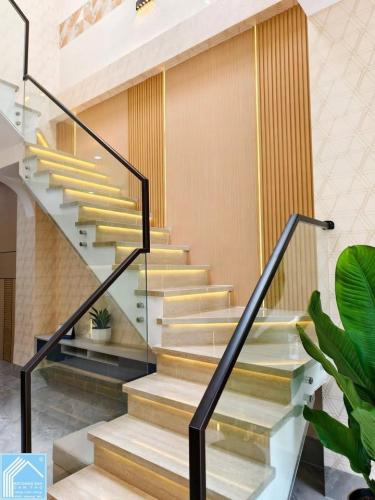 BÁN NHÀ MỚI KẾ ĐẠI HỌC Y DƯỢC CẦN THƠ