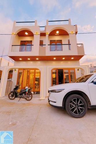 BÁN NHÀ MỚI KẾ ĐẠI HỌC Y DƯỢC CẦN THƠ