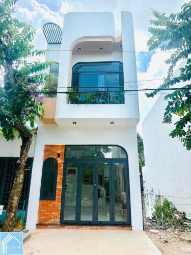 BÁN NHÀ MỚI XÂY ĐƯỜNG C1 KHU PHÚ AN - P. HƯNG PHÚ - CẦN THƠ. LH 0942495498 PHƯƠNG. 