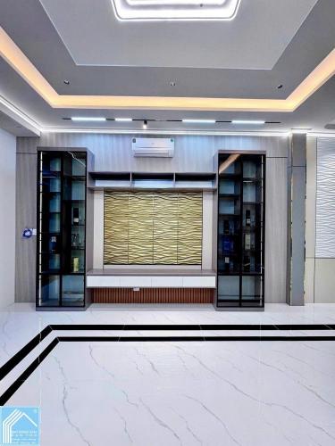 Bán nhà mới xây thiết kế hiện đại 1 trệt, 2 lầu, khu văn hoá Tây Đô