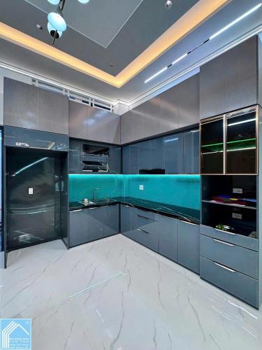 Bán nhà mới xây thiết kế hiện đại 1 trệt, 2 lầu, khu văn hoá Tây Đô