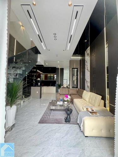 BÁN NHÀ PHỐ HIỆN ĐẠI. Có sân đậu ôtô, 2 MẶT TIỀN (trước Lộ - sau view sông)