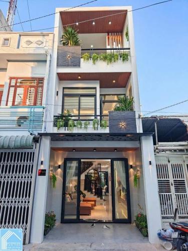 Bán Nhà Trệt 2 Lầu 2 Mặt tiền trước sau Hẻm 16 Võ Trường Toản vào 100m - Sau trường ĐH Công Nghệ