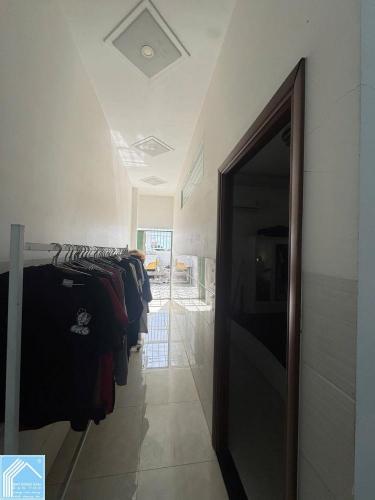 Bán nhà trệt 2 lầu đường xuân thuỷ kdc hồng phát - đoạn gần trần hoàng na