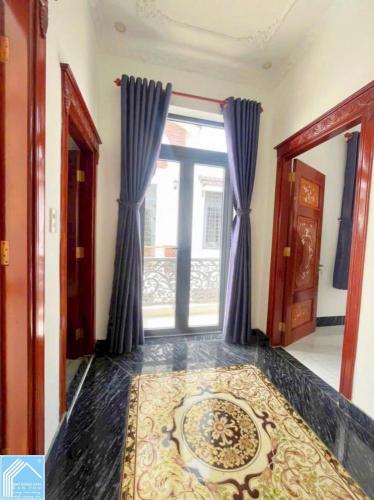 Bán Nhà Trệt 2 Lầu Phong Cách Châu Âu - Có Mương Hở Bên Hông 4M - Đường Số 10 - KDC Nam Long 2.