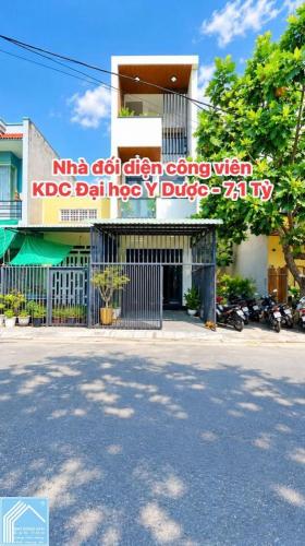 Bán Nhà Trệt 2 Lầu sân thượng đường 2B đối diện công viên KDC ĐH Y Dược, kế đường Trần Bạch Đằng