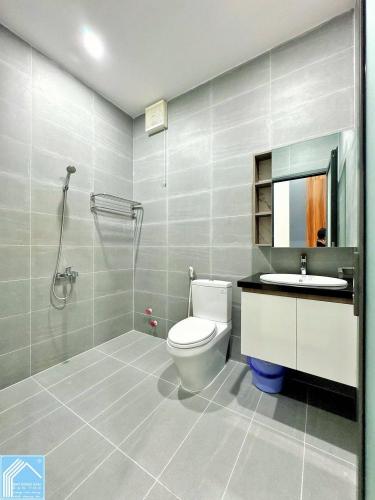 Bán Nhà Trệt 2 Lầu sân thượng đường 2B đối diện công viên KDC ĐH Y Dược, kế đường Trần Bạch Đằng