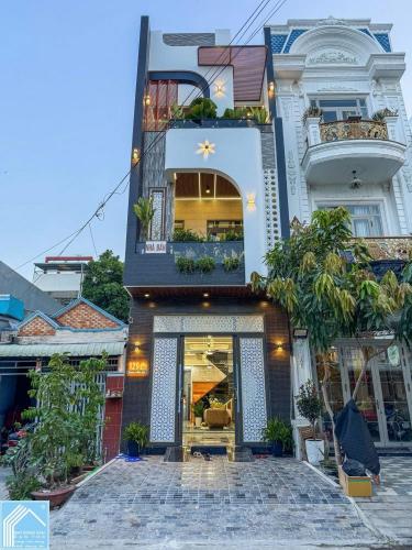 Bán Nhà Trệt 2 Lầu số 129 đường Chu Văn An KDC Thới Nhựt Cần Thơ