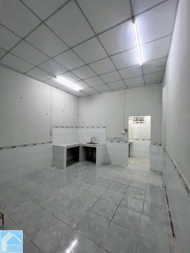 Bán nhà trệt cách bờ kè hùng vương 80m - gần vincom - hẻm thông hùng vương và đinh tiên hoàng