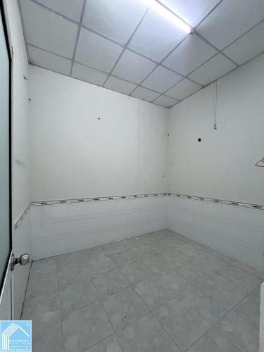 Bán Nhà Trệt cách Bờ kè Nhị Kiều 80m - hẻm thông Hùng Vương và Đinh Tiên Hoàng, P.Ninh Kiều